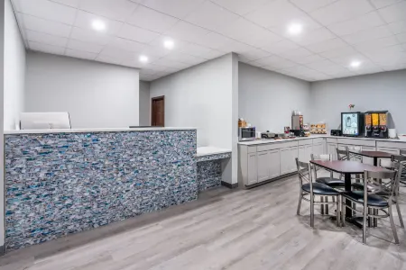 Baymont by Wyndham Carlsbad NM