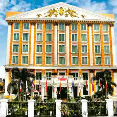 Ramada by Wyndham Amritsar Hotel Exterior