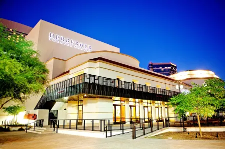 Sheraton Phoenix Downtown