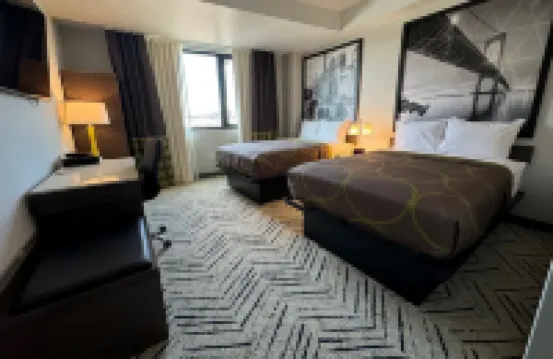 Super 8 by Wyndham Bronx Near Stadium Các khách sạn ở New York