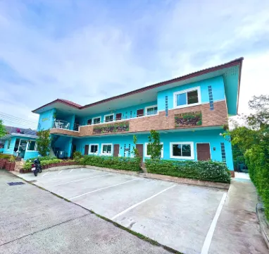 Ruen Aiyara Apartment Hotels near Ratchasima Witthayalai School