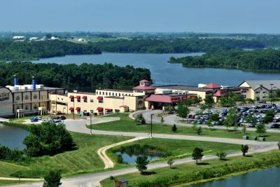 Lakeside Hotel Casino