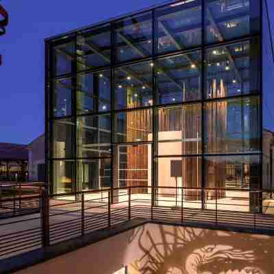 Hôtel Chais Monnet & Spa Hotel Exterior