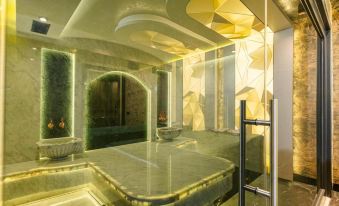 MQ Hotel Suites and SPA