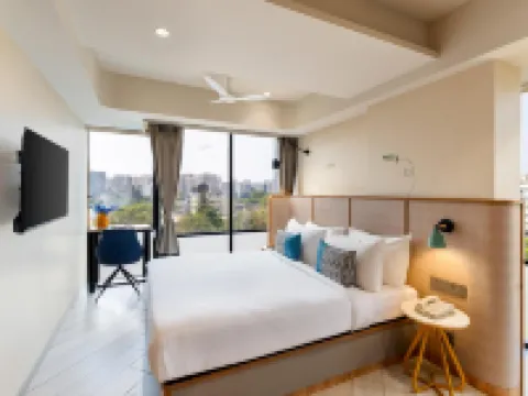 Indie Stays Mumbai International Airport Hotels in Mumbai