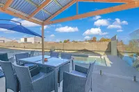 Golden River Motor Inn Hotels in Moama