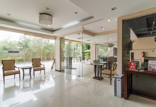 메인 호텔 & 스위트 이미지