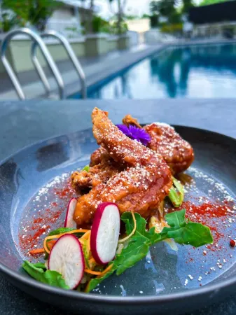 Skyland City Hotel Jatinangor Отели в г. Cicalengka