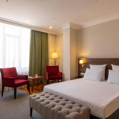 Monto Hotel
