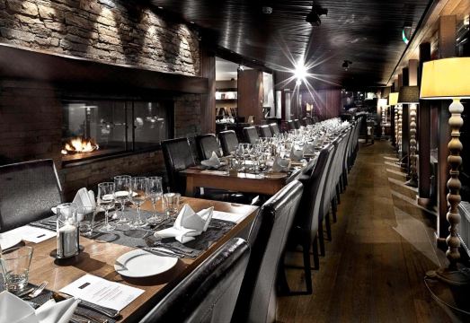 산타스 호텔 툰투리