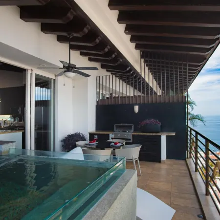Pinnacle Resorts 180