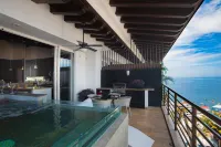 Pinnacle Resorts 180 - โรแมนติก