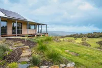 Old Coach Road Estate! Exclusive luxury! Hotels in Hindmarsh Valley
