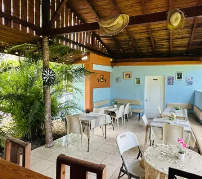 Apartmenthotel Michaela Отели рядом с достопримечательностью «Плайя Алисия»