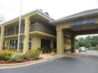 Days Inn by Wyndham Elberton - 2 étoiles