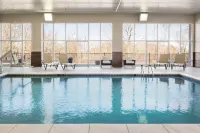 Hampton Inn Lawrence - Pool