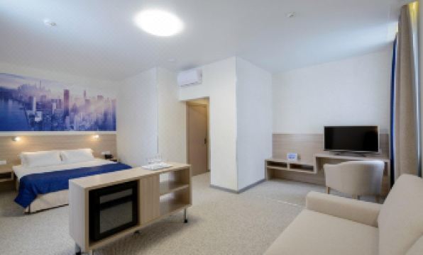 Aterrasuite Hotel - Housity