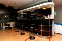 AMAX Park Hotel, Entertainment center "OUT-HALL", Restaurant "Evening Voronezh"