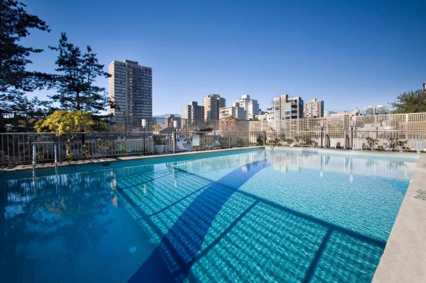 Sandman Suites Vancouver on Davie Hotels in Vancouver