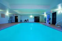 Country Inn & Suites by Radisson, Flagstaff, AZ - Pools