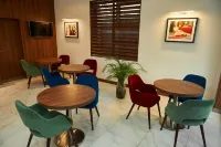 Hollywood De Luxe Hotel