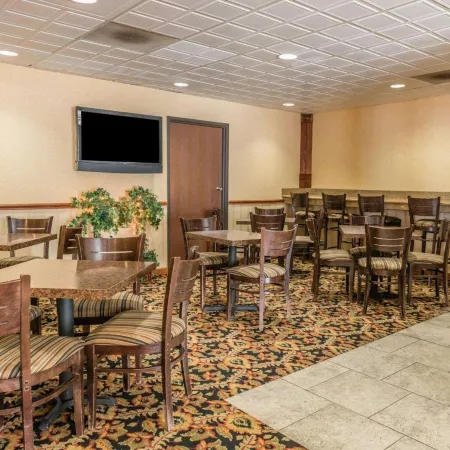 Rodeway Inn