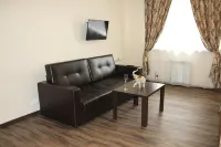 Tsentralnyij Hotel