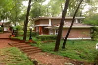 Shilpgram Heritage Resort Hotels in Niravade