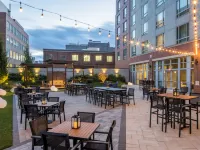 Le Meridien Boston Cambridge Hotels near MIT