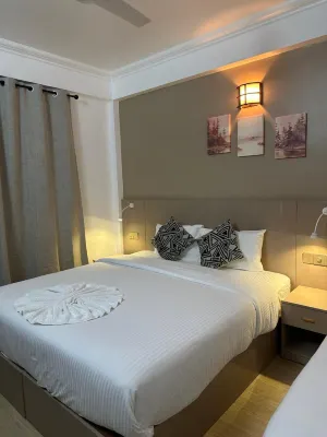 The G Ten Holiday Inn Hotels in Vihamanafushi