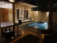 D Wayfarer Inn Resort - Pools
