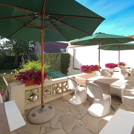Hotel Restaurant Steenhuyse Отели в г. Ауденарде