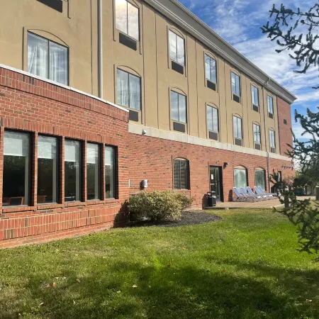 Holiday Inn Express & Suites DAYTON NORTH - TIPP CITY by IHG