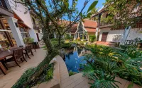 Sada Hotel - parkir