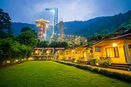 The Grand Shiva Resort and Spa - bar
