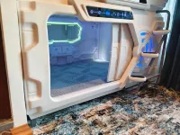 Trivpods Capsule Hotel - 2 tähden