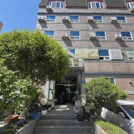 Sangmu Motel Gwangju