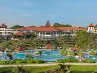 Mövenpick Resort & Spa Bintan Lagoon - Pool
