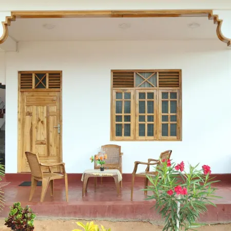 Nilaveli Star View Hotel
