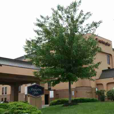 Hampton Inn Columbia Hotel Exterior