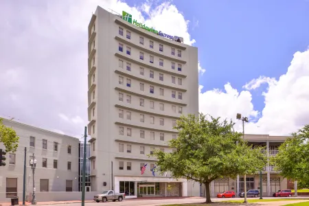 Holiday Inn Express New Orleans - Arts District Отели рядом со станцией Новый Орлеан