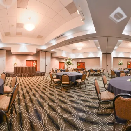 Holiday Inn POPLAR BLUFF by IHG