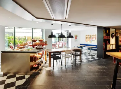 Citizenm Paris Champs-Élysées Hotels near Galeries Lafayette