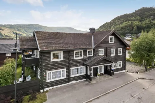 Sov Lodge Hôtels à : Vagamo