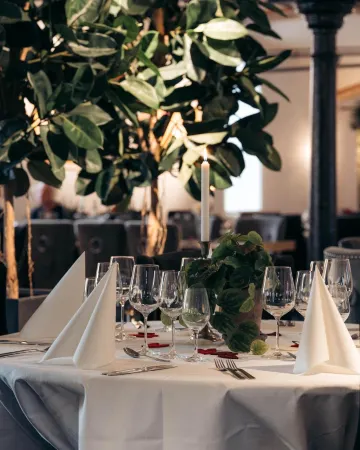 Hotel 1622 - Spa, Hotell & Konferens Отели в г. Raa