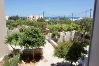 Dom Luxury Residence - Homestays
