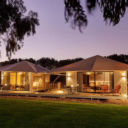 Olio Bello Lakeside Glamping