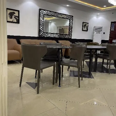 Charlies Place and Suite