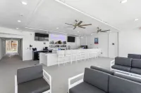 Treasure Island Ocean Club - bar