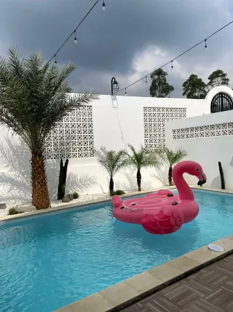 Luna Unit at Villa Deba Sugihmukti Отели в г. Pasirjambu